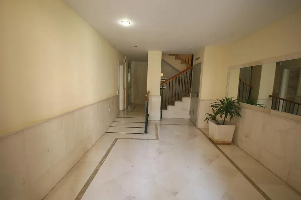 Canales Grupalmalaga Apartment